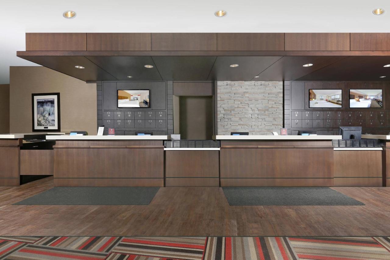 Wyndham Grand Fallsview Hotel Ниагара-Фолс Экстерьер фото