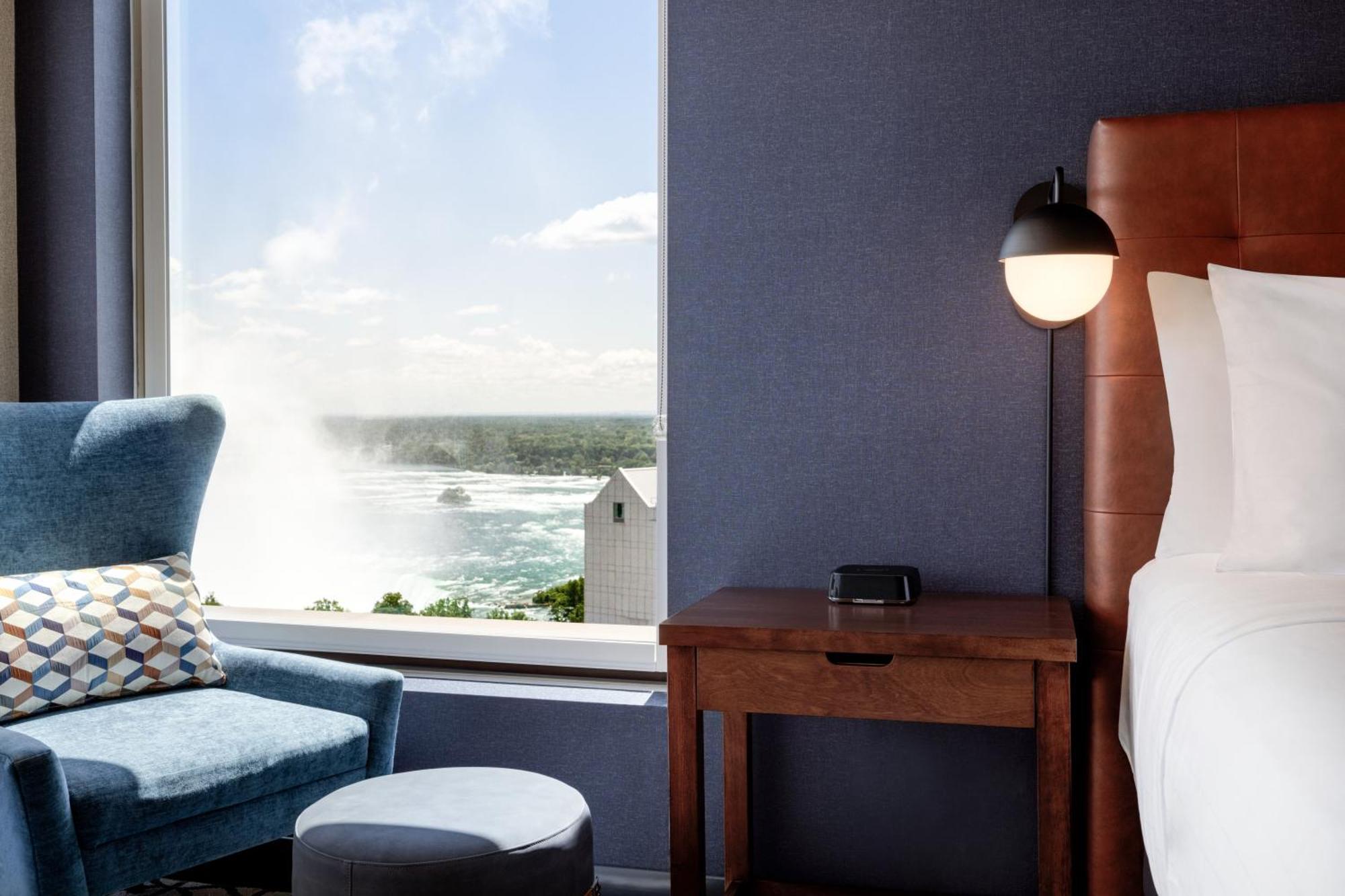 Wyndham Grand Fallsview Hotel Ниагара-Фолс Экстерьер фото