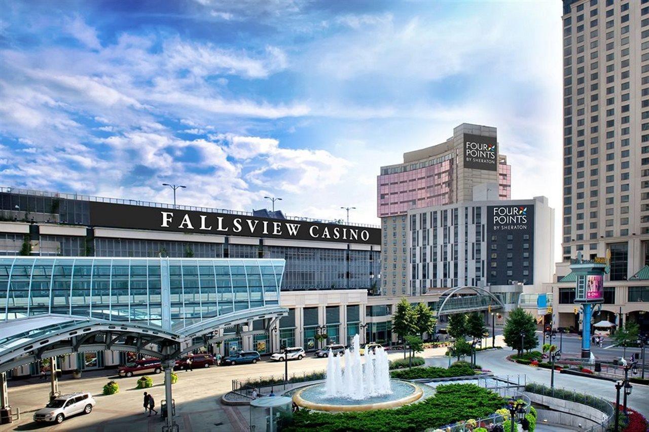 Wyndham Grand Fallsview Hotel Ниагара-Фолс Экстерьер фото